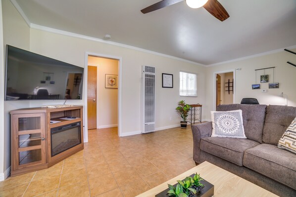 House (2 Bedrooms) | Interior