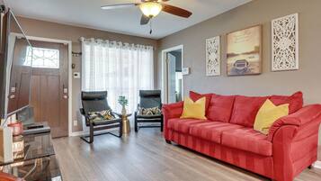 House (4 Bedrooms) | Interior