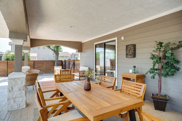 House (4 Bedrooms) | Interior - Luxe San Antonio Vacation Rental w/ Private Pool! (San Antonio)