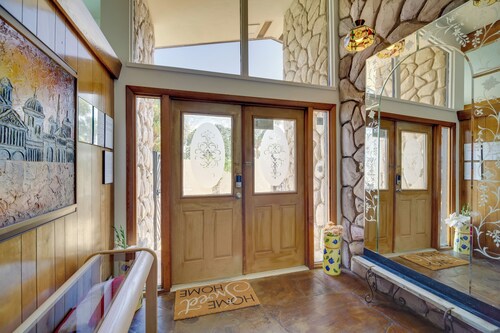 Cocoa Beach House on Banana River: Walk to Ocean!