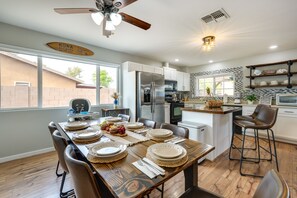 電子レンジ、オーブン、コンロ、食器洗い機