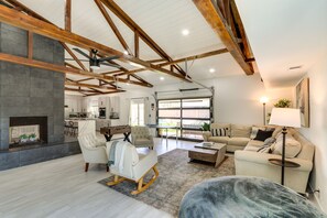 TV, fireplace, table tennis - Modern Mesa Home: Outdoor Pool + Ping Pong Table! (Mesa)