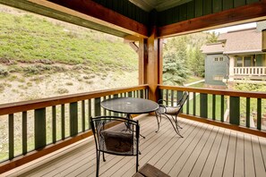 Outdoor dining - Park City Alpine Retreat w/ Community Pool! (Park City)
