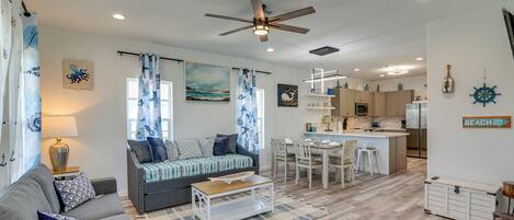 House (3 Bedrooms) | Front of property