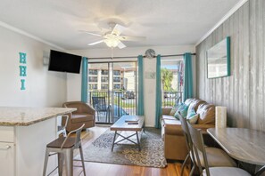Apartment (1 Bedroom) | Front of property - Hilton Head Vacation Rental: Private Beach Access! (Hilton Head Island)