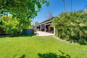 House (3 Bedrooms) | Interior - 10 Mi to Dtwn Phoenix: Home w/ Private Pool! (Phoenix)