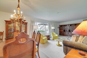 House (3 Bedrooms) | Interior - 10 Mi to Dtwn Phoenix: Home w/ Private Pool! (Phoenix)