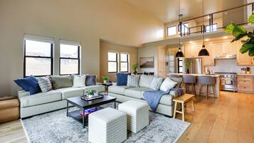 Apartment (4 Bedrooms) | Bahagian dalam