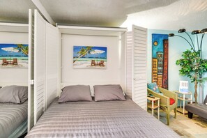 Apartment (0 Bedroom) | Interior