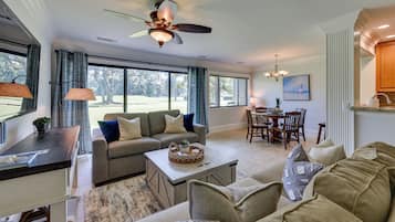 Apartment (2 Bedrooms) | Front of property
