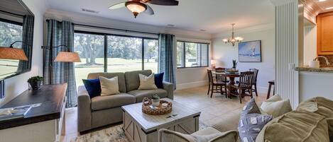 Apartment (2 Bedrooms) | Front of property