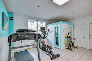 Apartment (0 Bedroom) | Interior - Daytona Beach Studio w/ Ocean View + Amenities! (Daytona Beach)