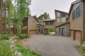 Rumah (4 Bedrooms) | Interior