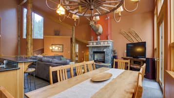 Rumah (4 Bedrooms) | Interior