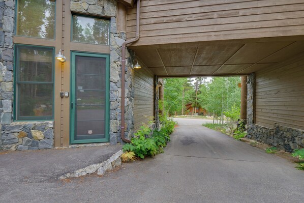 House (4 Bedrooms) | Interior - Hot Tub & Ski Shuttle: Rustic Breckenridge Retreat (Breckenridge)