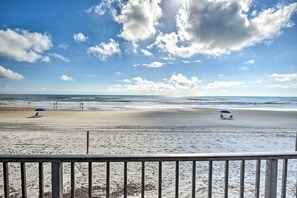 Interior - Daytona Beach Vacation Rental w/ Ocean Views! (Daytona Beach)