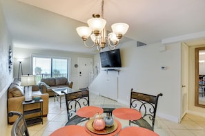 Apartment (2 Bedrooms) | Interior - Daytona Beach Vacation Rental w/ Ocean Views! (Daytona Beach)