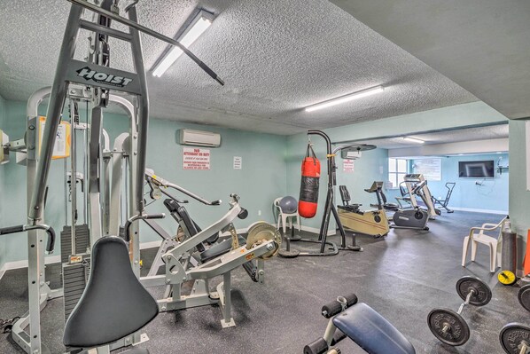 Interior - Ocean Jewels Resort Studio w/ Community Perks! (Daytona Beach)