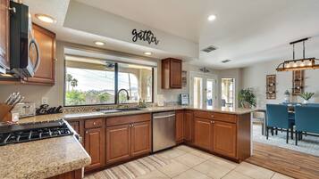 Casa (3 Bedrooms) | Parte interna