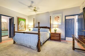 House (3 Bedrooms) | Interior - Lake Havasu Home w/ Rooftop Deck ~ 1 Mi to Beach! (Lake Havasu City)