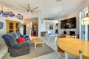 House (3 Bedrooms) | Front of property