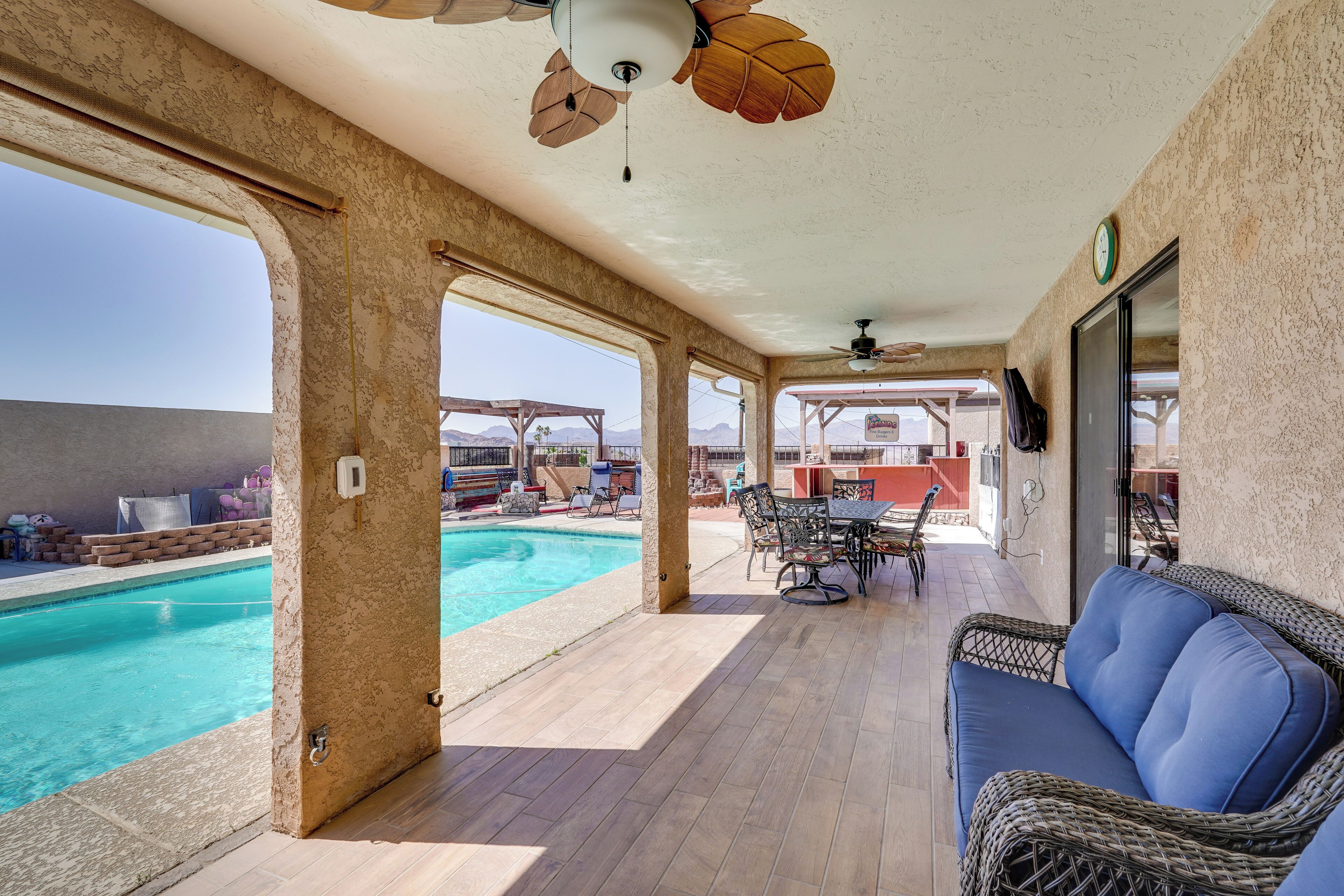 ハウス (3 Bedrooms) | 施設の正面