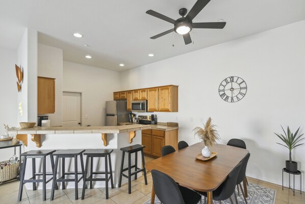 Apartment (3 Bedrooms) | Private kitchen