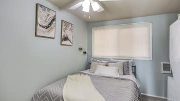 Apartment (1 Bedroom) | Interior