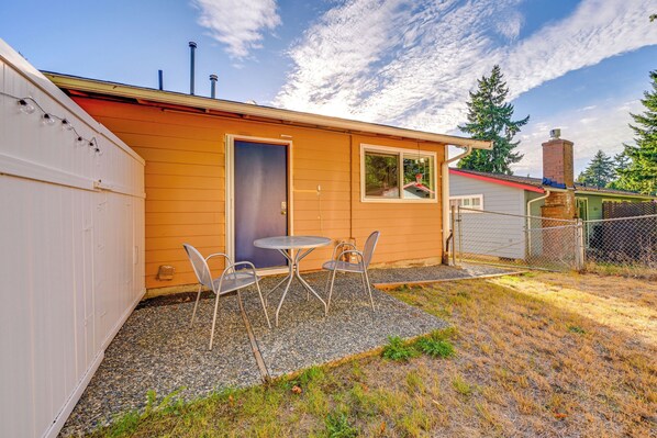 Apartment (1 Bedroom) | Interior - Washington Vacation Rental Near Seattle & Tacoma (Des Moines)