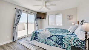 House (3 Bedrooms) | Interior - Furnished Patio + Pool: Lake Havasu City Getaway! (Lake Havasu City)