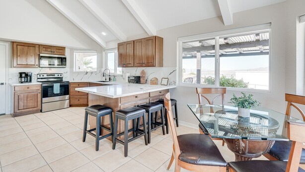 Interior - Furnished Patio + Pool: Lake Havasu City Getaway! (Lake Havasu City)