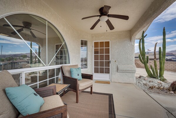 Interior - Views & Fenced Yard: Lake Havasu City Home! (Lake Havasu City)