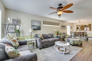 House (2 Bedrooms) | Interior - Breezy PCB Vacation Rental w/ Lanai, Walk to Ocean (Panama City Beach)