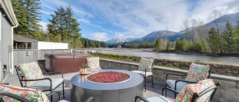 House (2 Bedrooms) | Front of property