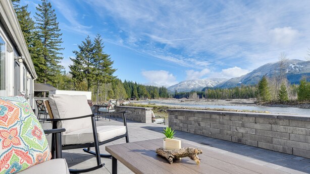 House (2 Bedrooms) | Interior - 18 Mi to Mt Rainier! Family Escape in Packwood (Packwood)