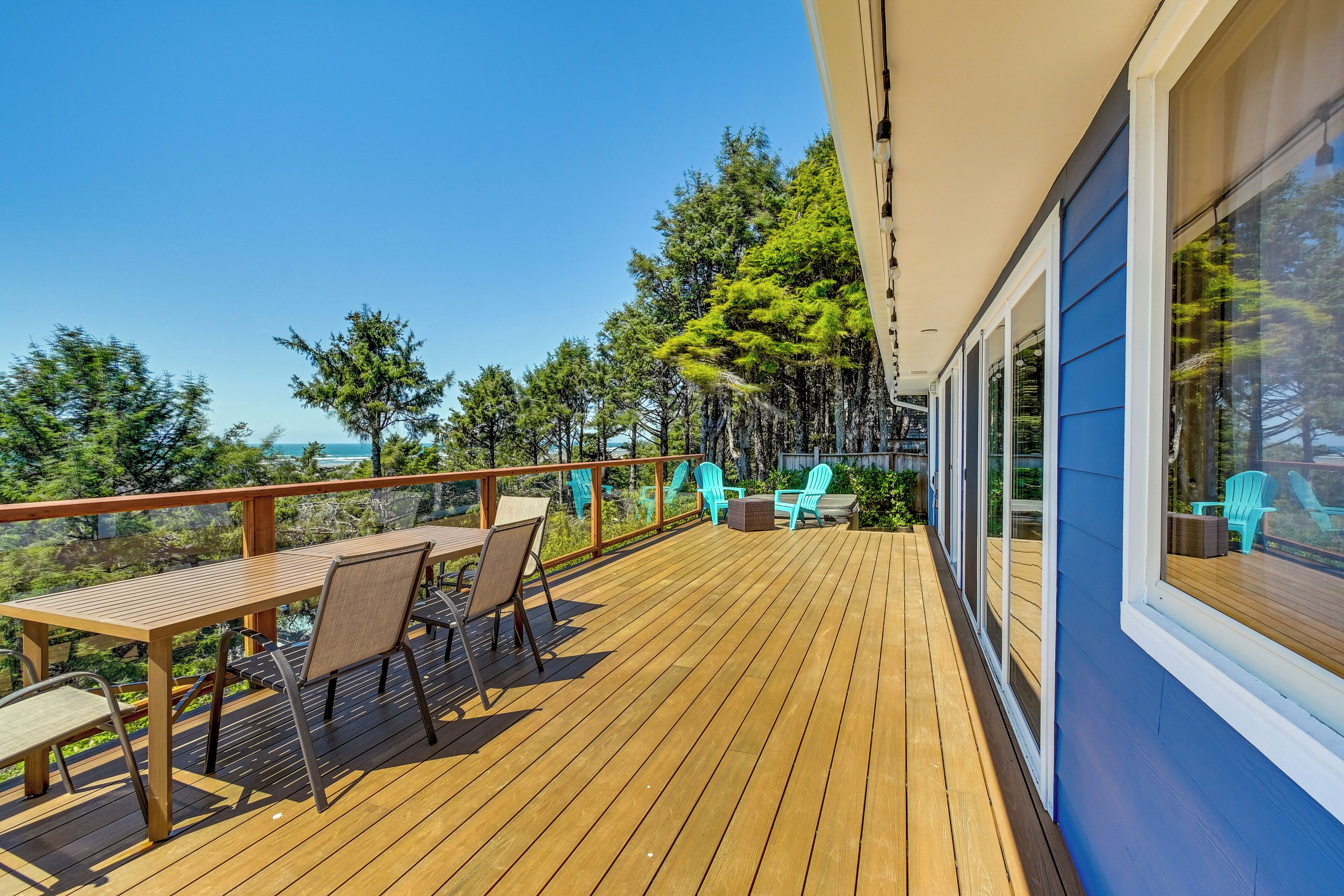 House (5 Bedrooms) | Interior