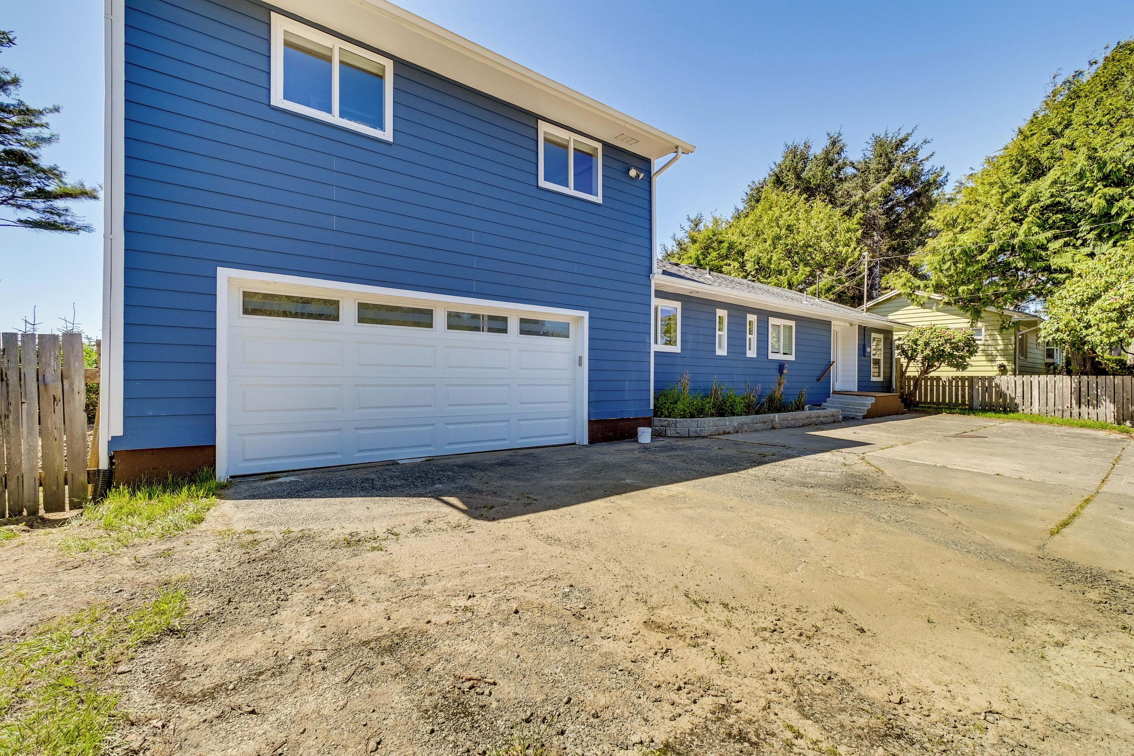 House (5 Bedrooms) | Interior