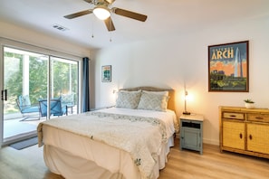 Apartment (2 Bedrooms) | Interior - Branson Condo w/ Screened Patio, Pool Access (Branson)