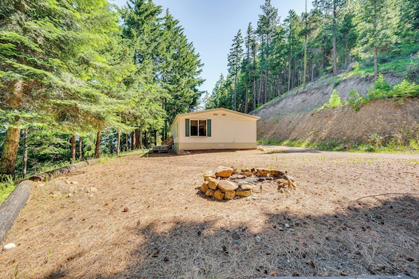 House (3 Bedrooms) | Front of property