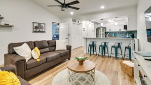 Căn hộ (2 Bedrooms) | Mặt tiền nơi lưu trú