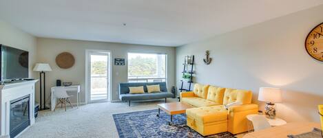 Apartment (2 Bedrooms) | Front of property