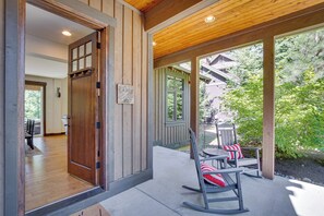 House (3 Bedrooms) | Interior - Luxury Home in Suncadia Hot Tub + Fire Pit! (Cle Elum)