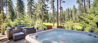 Luxury Home in Suncadia Hot Tub + Fire Pit!