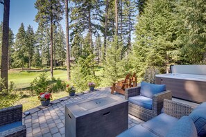 House (3 Bedrooms) | Interior - Luxury Home in Suncadia Hot Tub + Fire Pit! (Cle Elum)