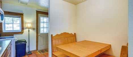 House (2 Bedrooms) | Bahagian dalam