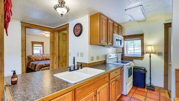 Casa (2 Bedrooms) | Interior