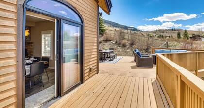8 Mi to Keystone: Home w/ Hot Tub in Dillon