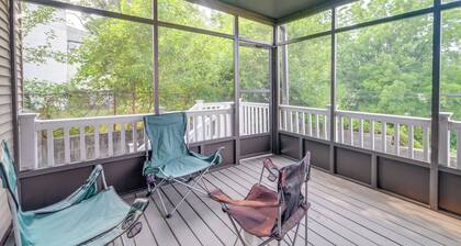 5 Mi to US Capitol: Washington DC Townhome