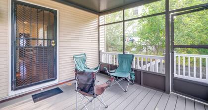 5 Mi to US Capitol: Washington DC Townhome