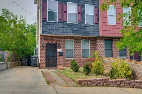 Apartment (3 Bedrooms) | Interior - 5 Mi to US Capitol: Washington DC Townhome (Washington)